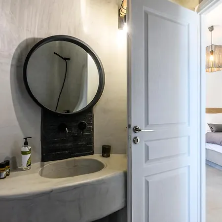 Mykonian & 公寓式酒店