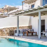 아파트호텔 Mykonian & Merchia Beach