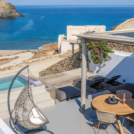 Aparthotel Mykonian & *