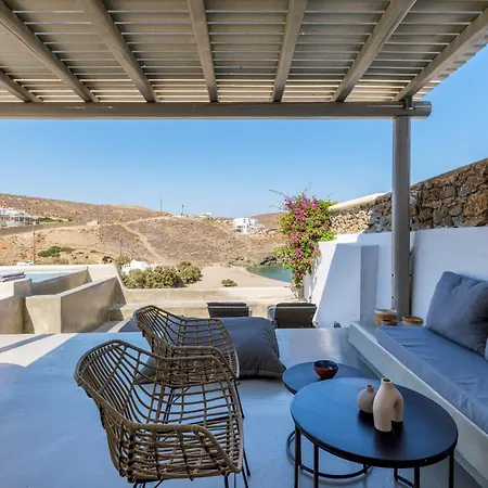 Aparthotel Mykonian &