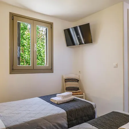 Mykonian & Aparthotel