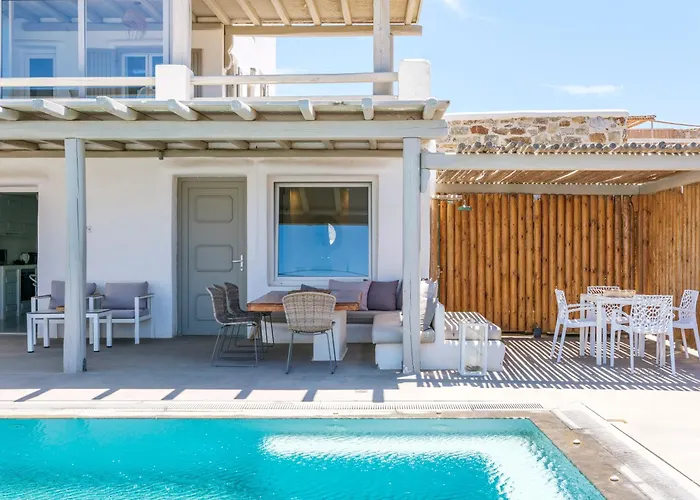 Aparthotel Mykonian & 4*