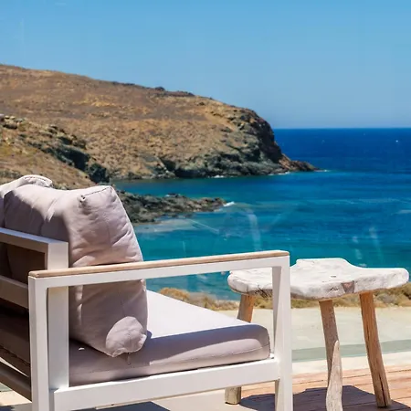 Lägenhetshotell Mykonian & 4*