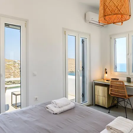 Mykonian & Aparthotel