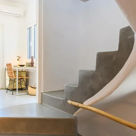 Lägenhetshotell Mykonian & 4*