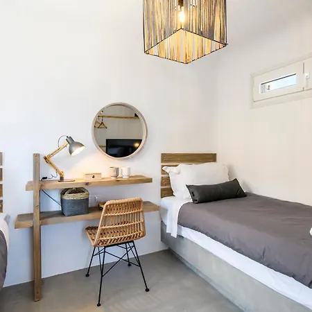 Lägenhetshotell Mykonian & 4*