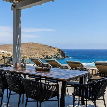 Mykonian & Aparthotel