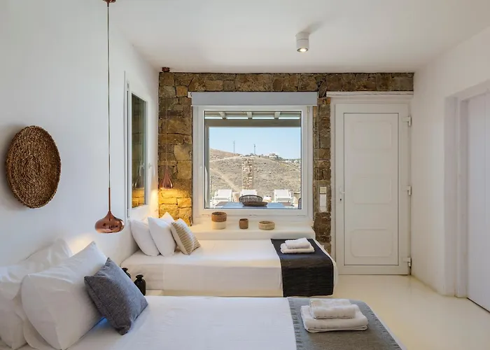 Mykonian & Aparthotel