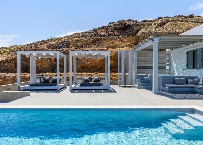 Aparthotel Mykonian & 4*
